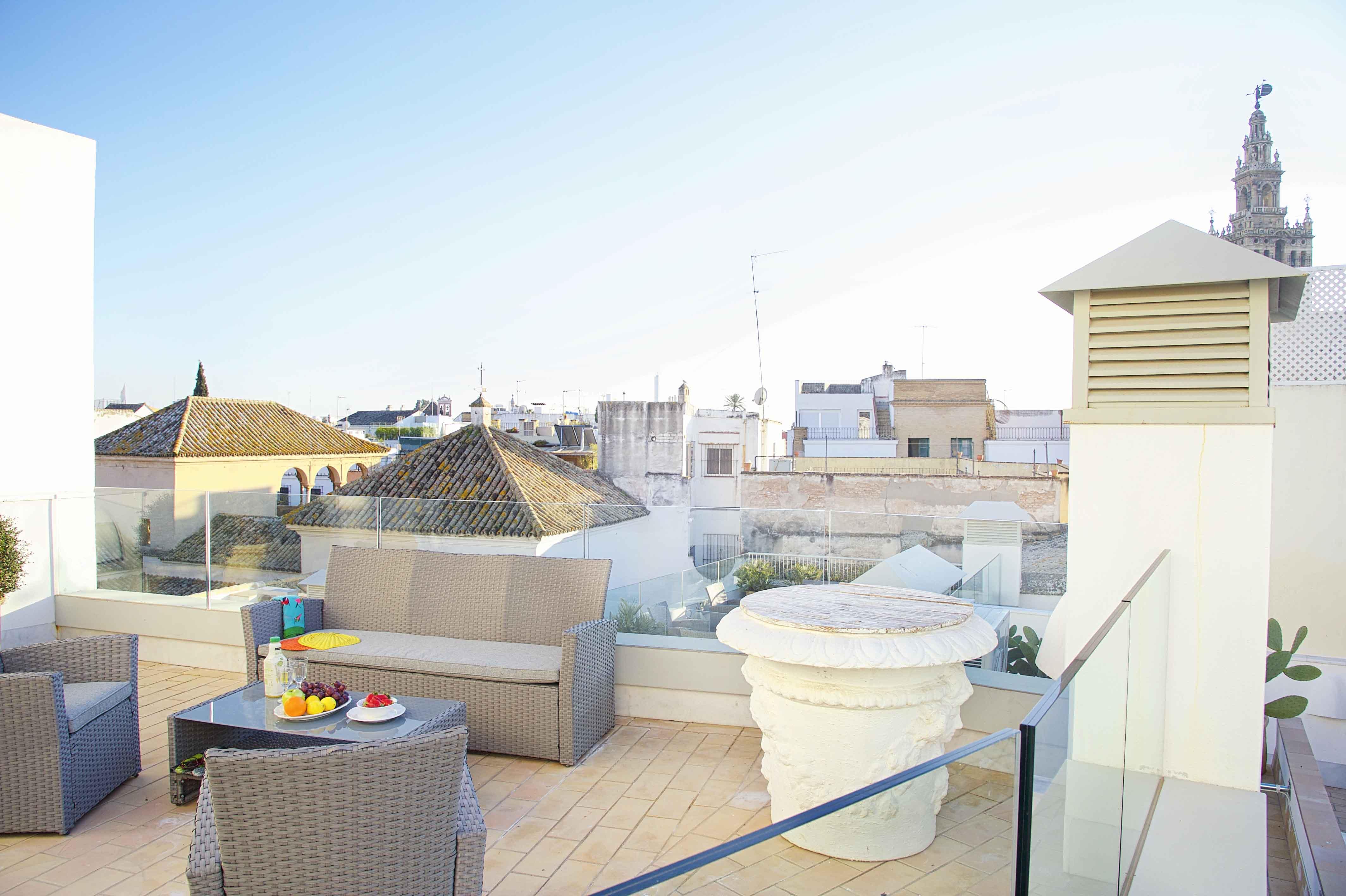 Overland Suites Catedral Sevilla Eksteriør billede