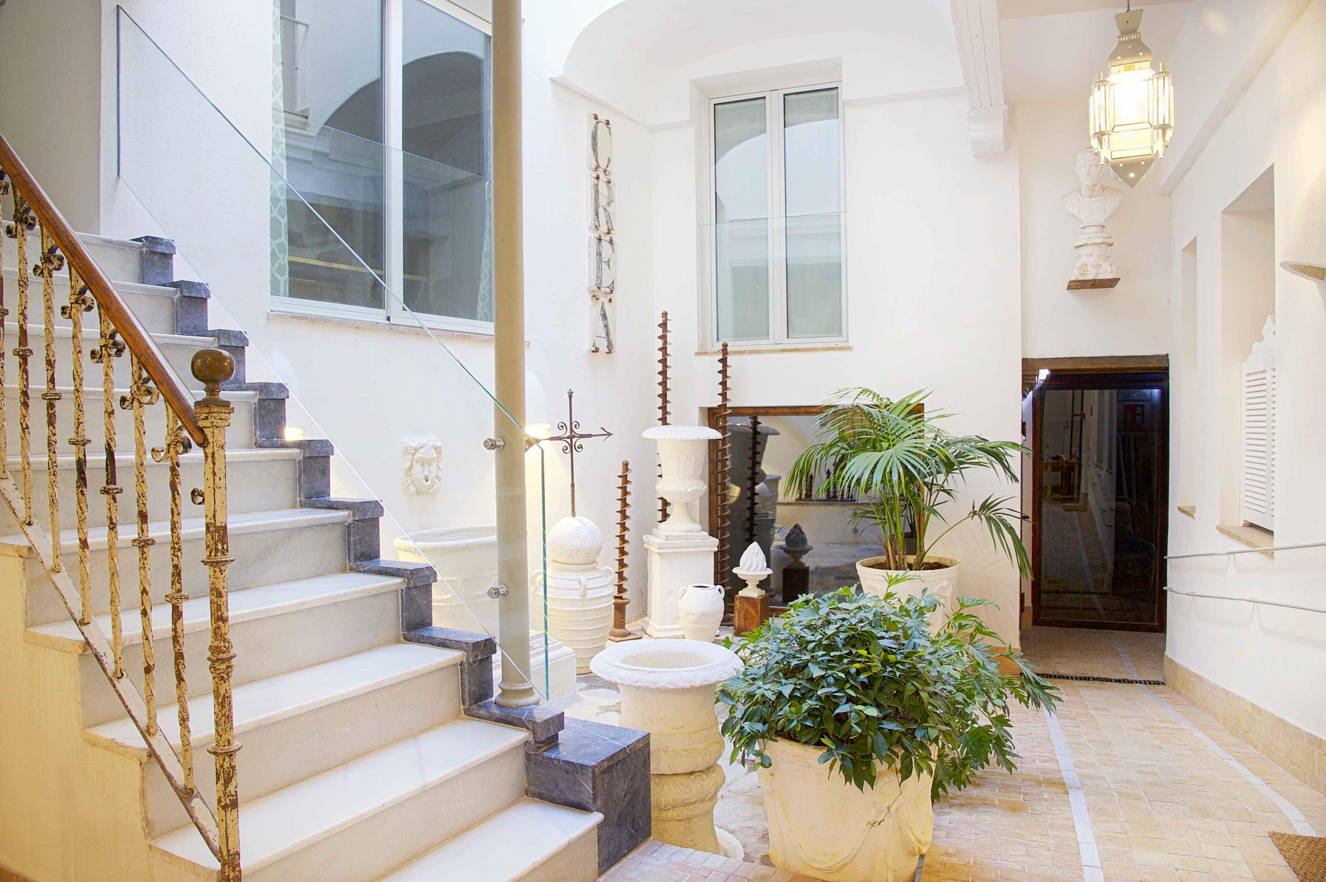 Overland Suites Catedral Sevilla Eksteriør billede